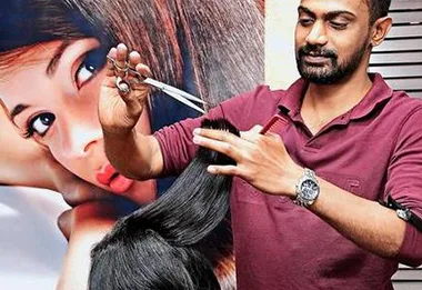 hair salon for women's haircut near me