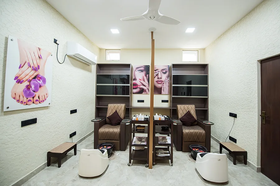 unisex salon near Coimbatore